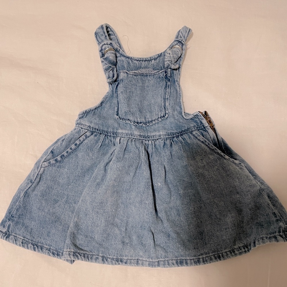 3/$15❤️ Zara denim overall dress 9-12m